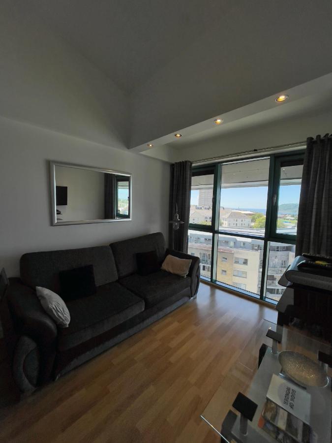 Ocean Crescent Plymouth City Centre Penthouse Level Apartment Exterior photo